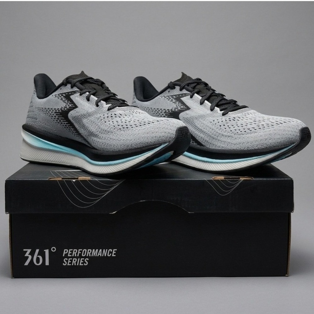 361 Degrees Centauri Women's Running Shoes Oyster Mushroom Black Size 12 NIB